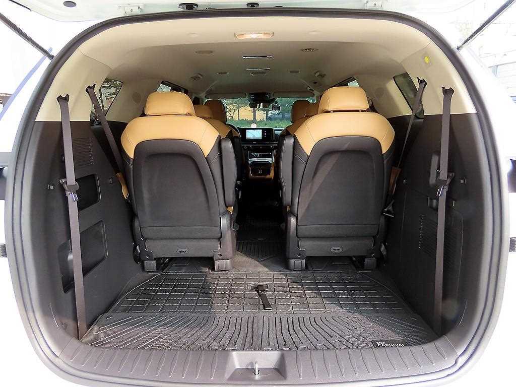 KIA Carnival 2023 Blanco - Importación desde Corea - HF Imports Iquique - Foto 17