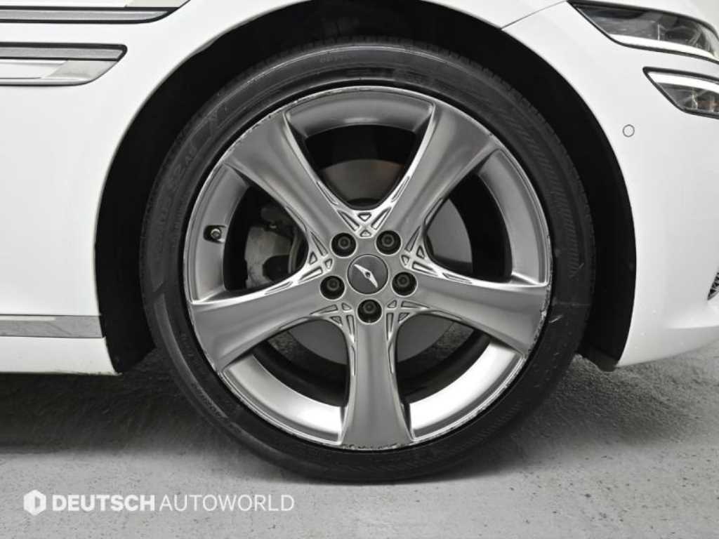 Genesis G80 - Vista 6