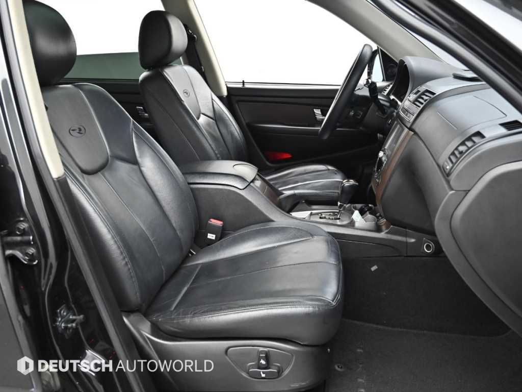 Ssangyong Rexton - Vista 10