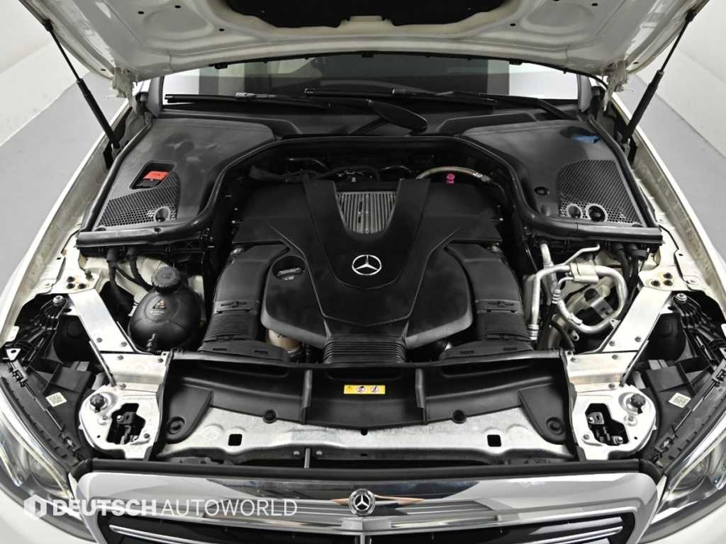 Mercedes Benz E class - Vista 6