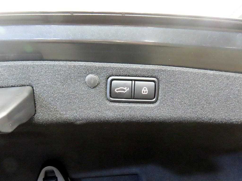 HYUNDAI Grandeur 2020 Negro - Importación desde Corea - HF Imports Iquique - Foto 17