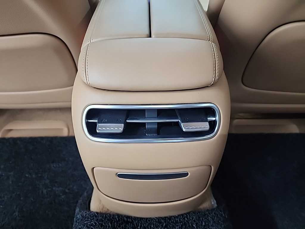 Genesis G90 2023 Blanco - Importación desde Corea - HF Imports Iquique - Foto 13