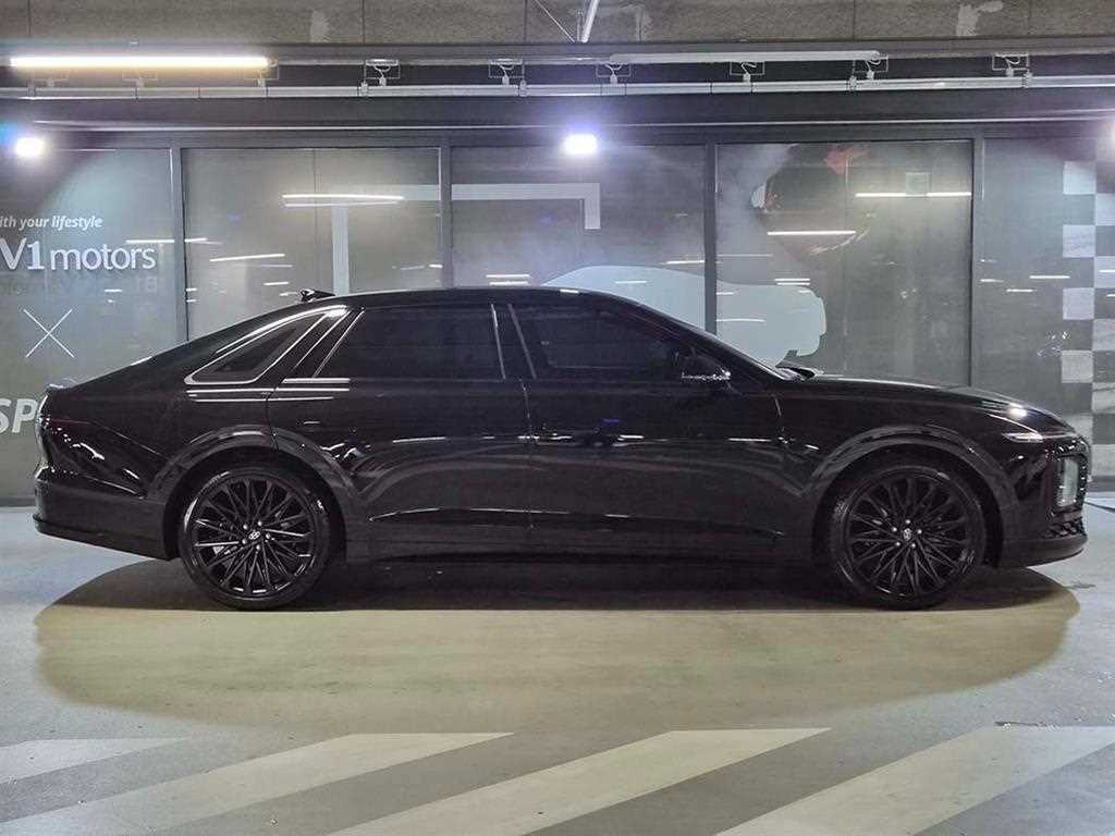 HYUNDAI Grandeur - Vista 3