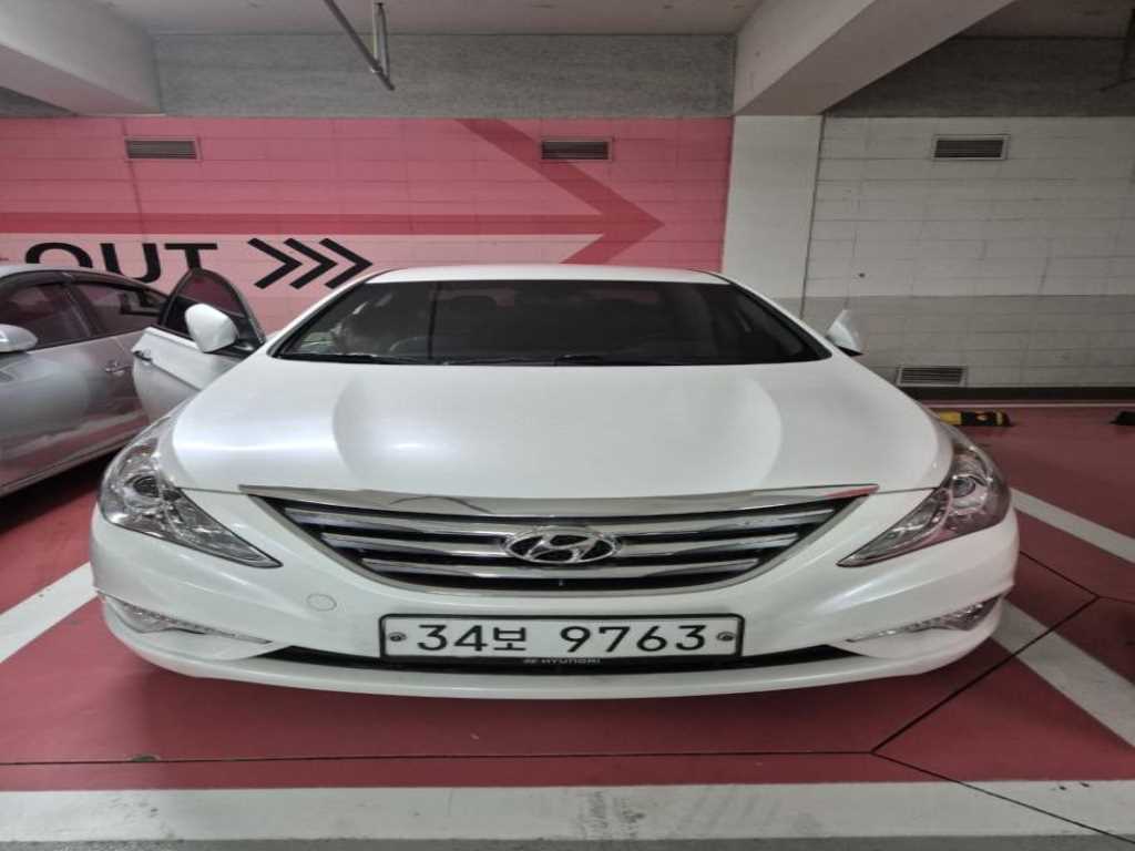 HYUNDAI Sonata 2013 Blanco - Importación desde Corea - HF Imports Iquique - Foto 1