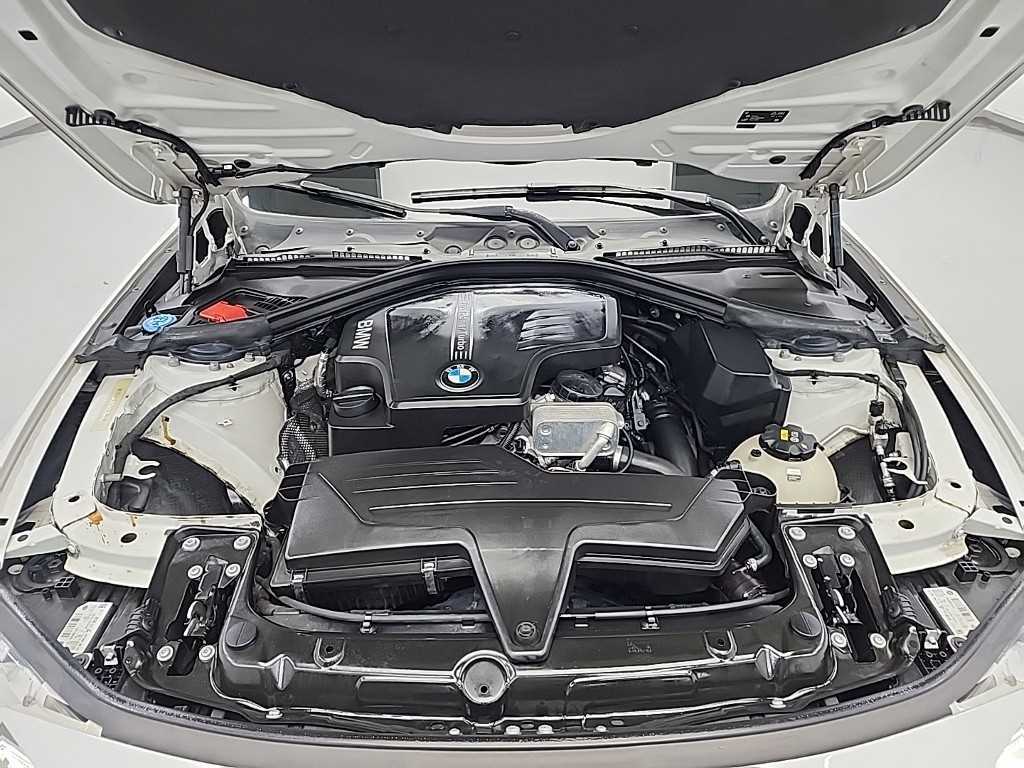 BMW 3 series - Vista 5