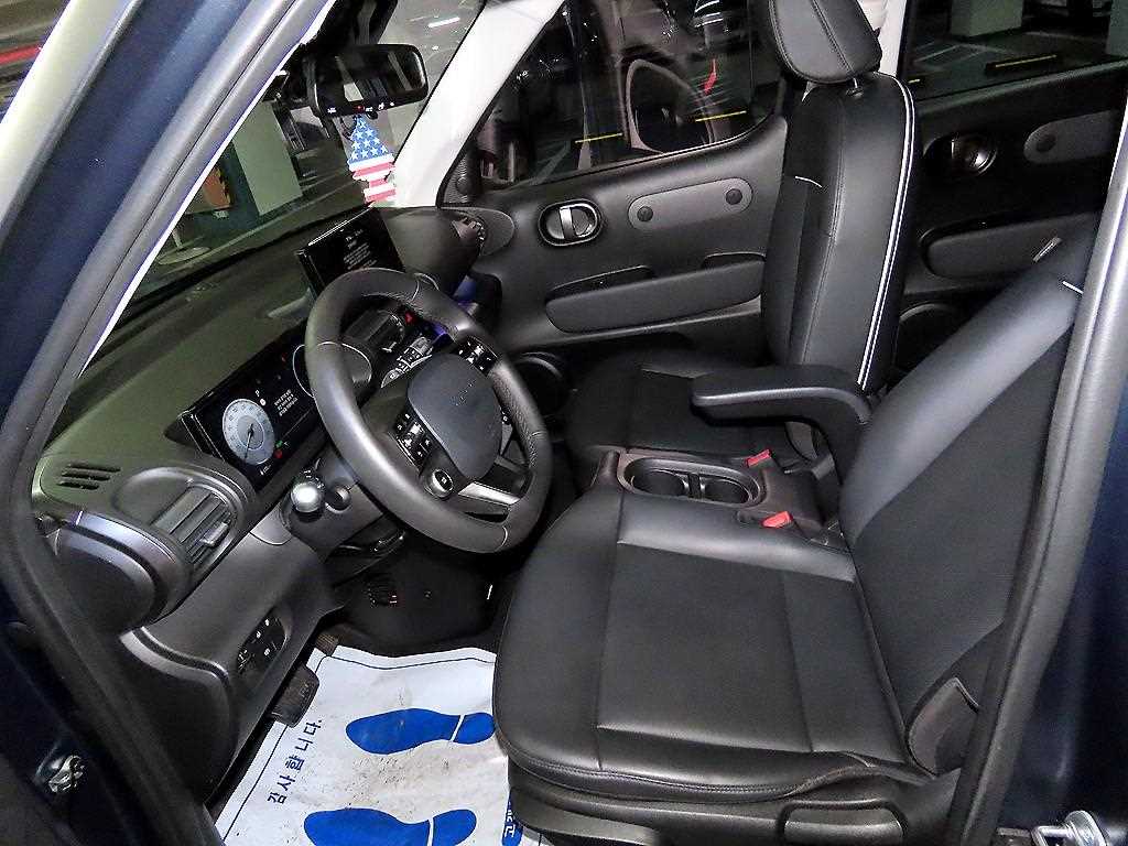 HYUNDAI Casper - Vista 6