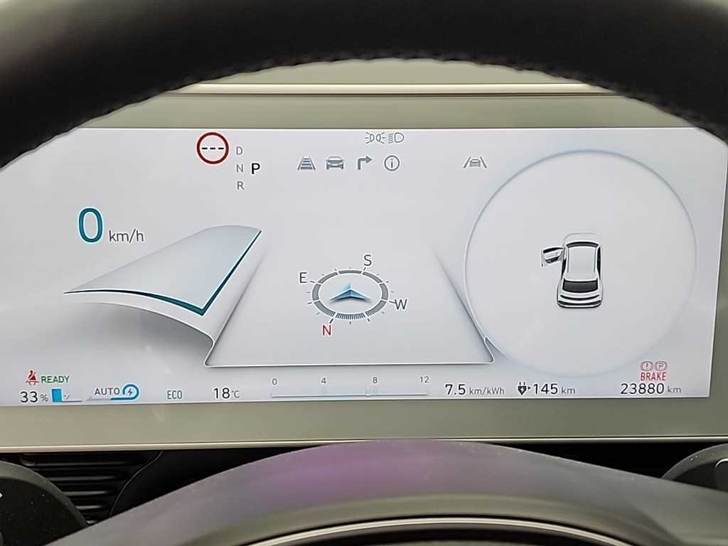 HYUNDAI Ioniq 5 - Vista 6