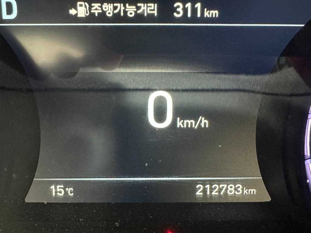 Genesis G80 - Vista 10