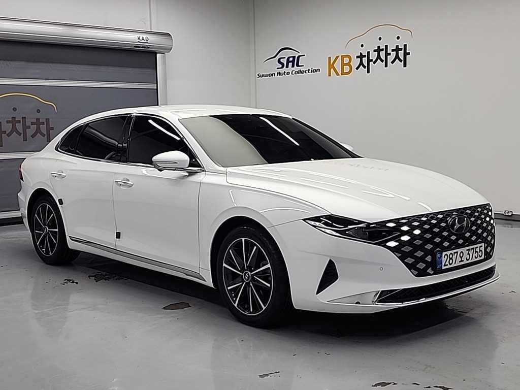 HYUNDAI Grandeur - Vista 4