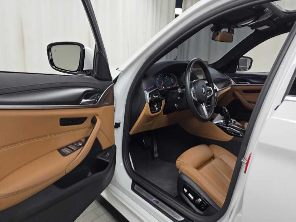 BMW 5 Series - Vista 10