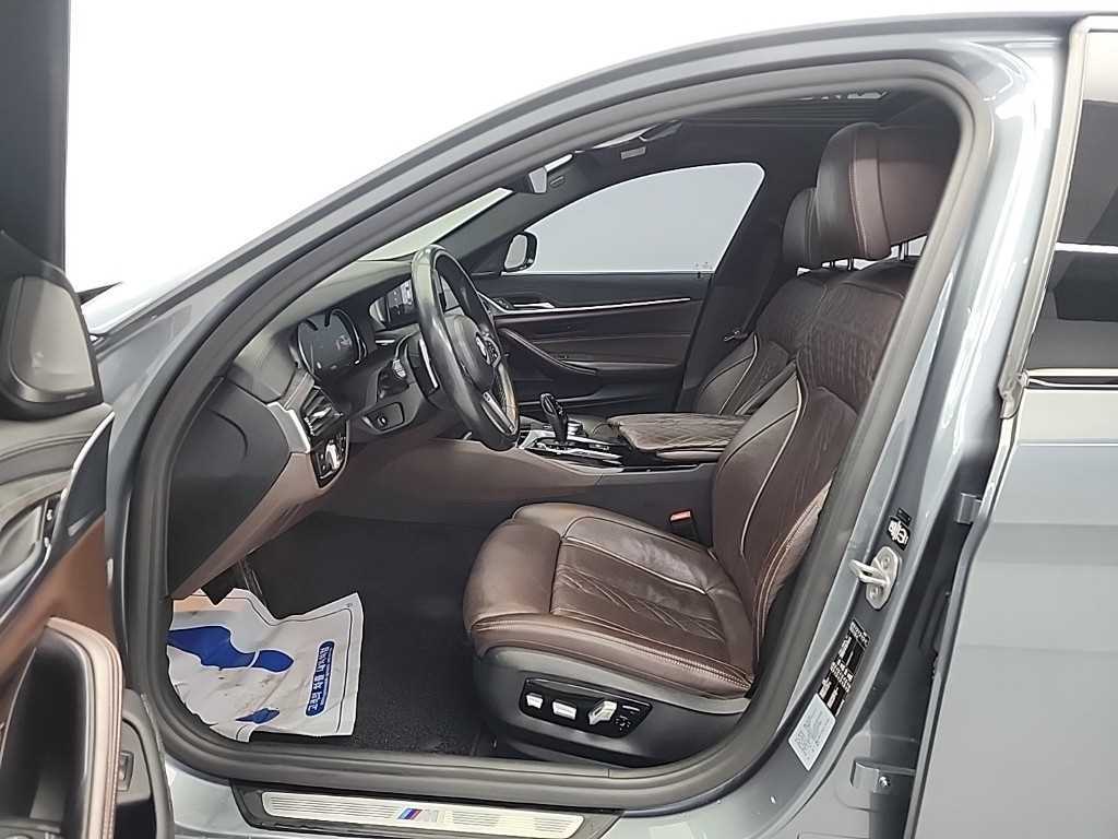 BMW 5 Series - Vista 11