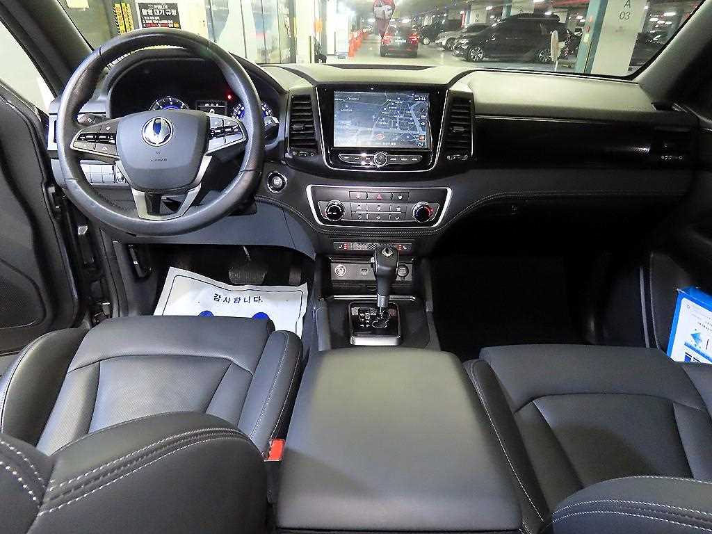 Ssangyong Rexton - Vista 10