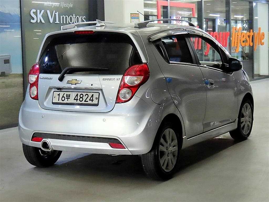 Chevrolet Spark - Vista 4