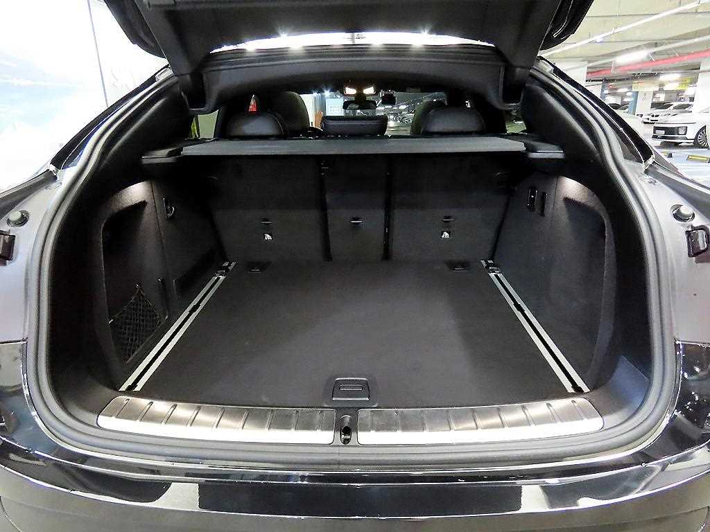 BMW X4 2023 Negro - Importación desde Corea - HF Imports Iquique - Foto 17