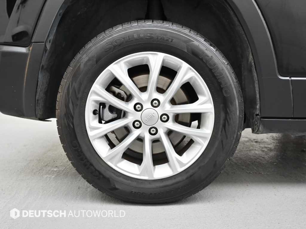 Jeep Cherokee - Vista 5