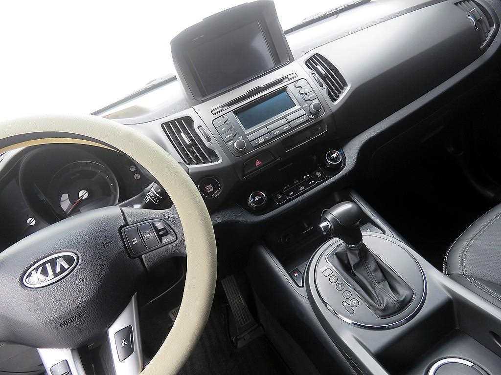 KIA Sportage 2012 Blanco - Importación desde Corea - HF Imports Iquique - Foto 13