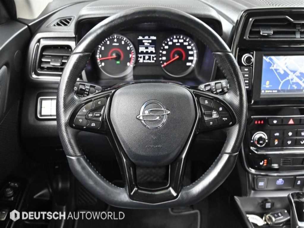 Ssangyong Tivoli 2022 Blanco - Importación desde Corea - HF Imports Iquique - Foto 13