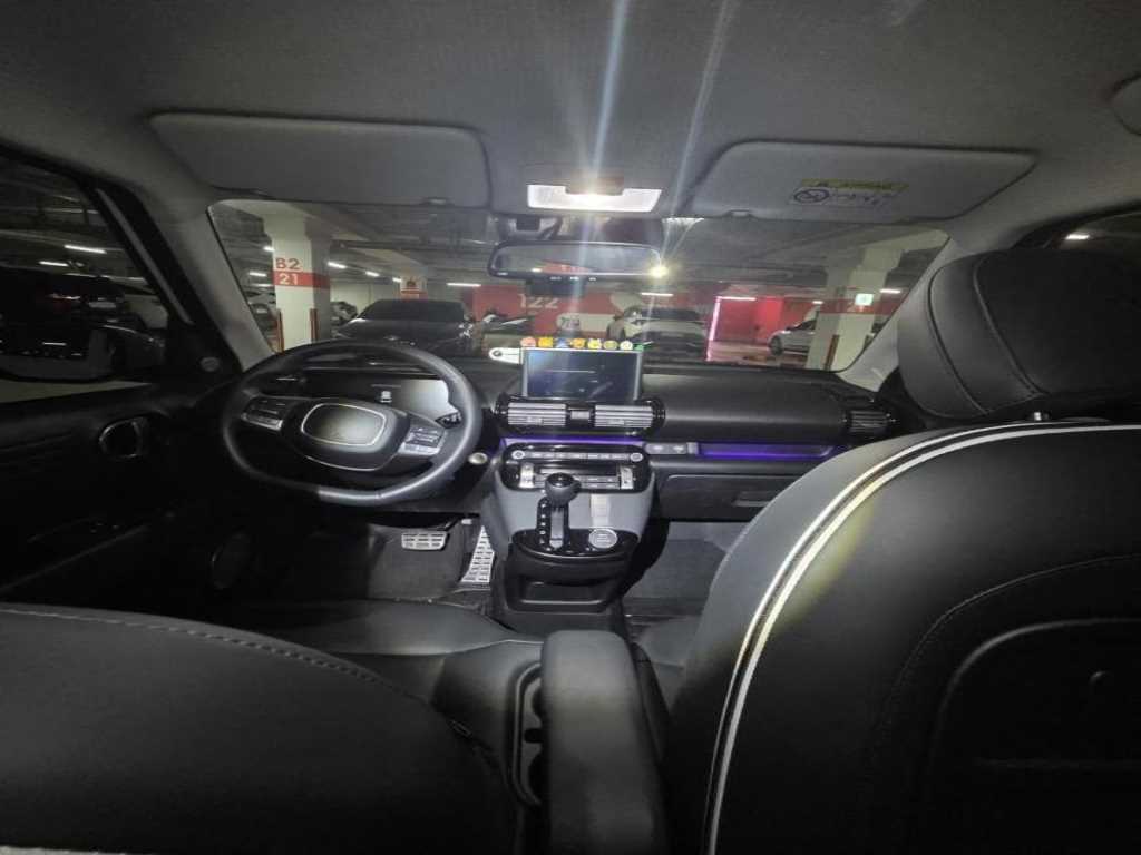 HYUNDAI Casper - Vista 5