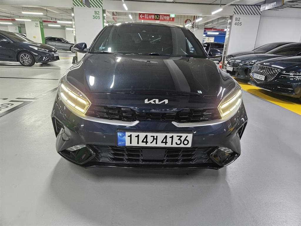 KIA K3 2022 Azul - Importación desde Corea - HF Imports Iquique - Foto 1