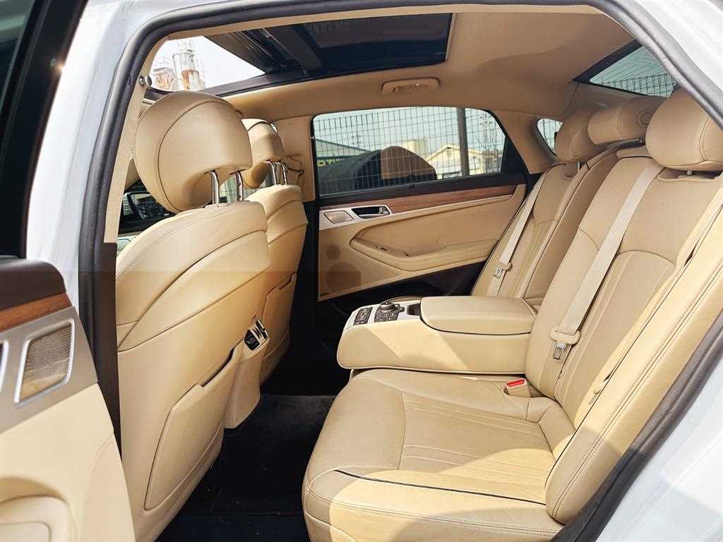 Genesis G80 2017 Blanco - Importación desde Corea - HF Imports Iquique - Foto 13