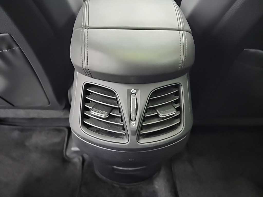 HYUNDAI Grandeur 2012 Blanco - Importación desde Corea - HF Imports Iquique - Foto 13