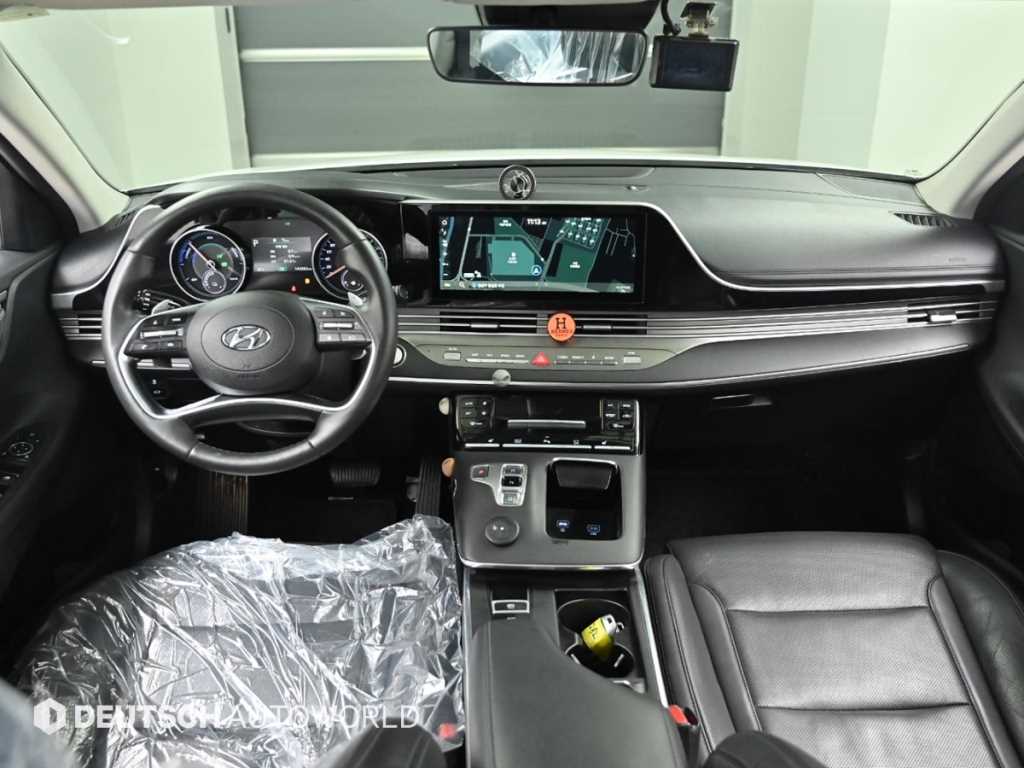 HYUNDAI Grandeur - Vista 7