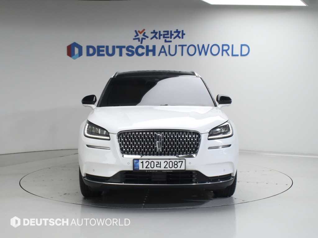 Lincoln Corsair - Vista 3