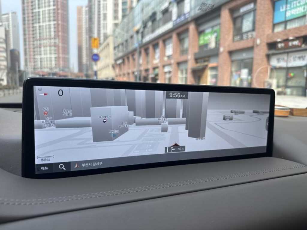 Genesis GV80 - Vista 10