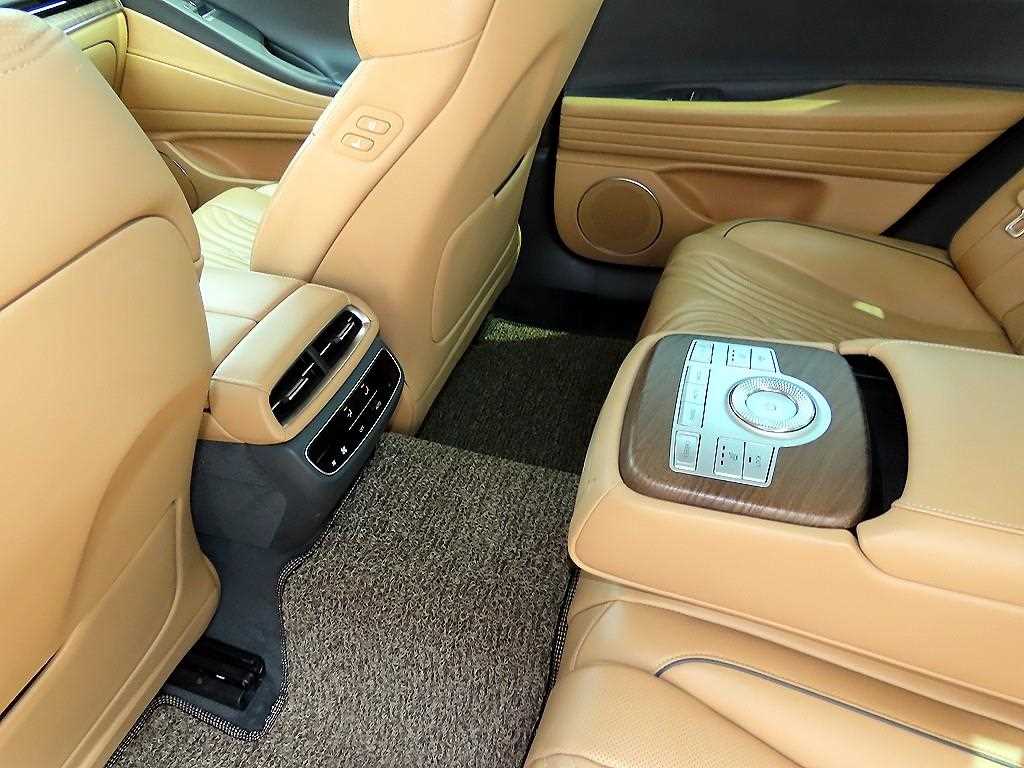 Genesis G80 2021 Negro - Importación desde Corea - HF Imports Iquique - Foto 16