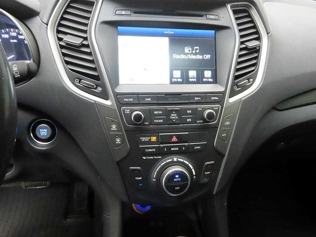 HYUNDAI Santa Fe - Vista 8