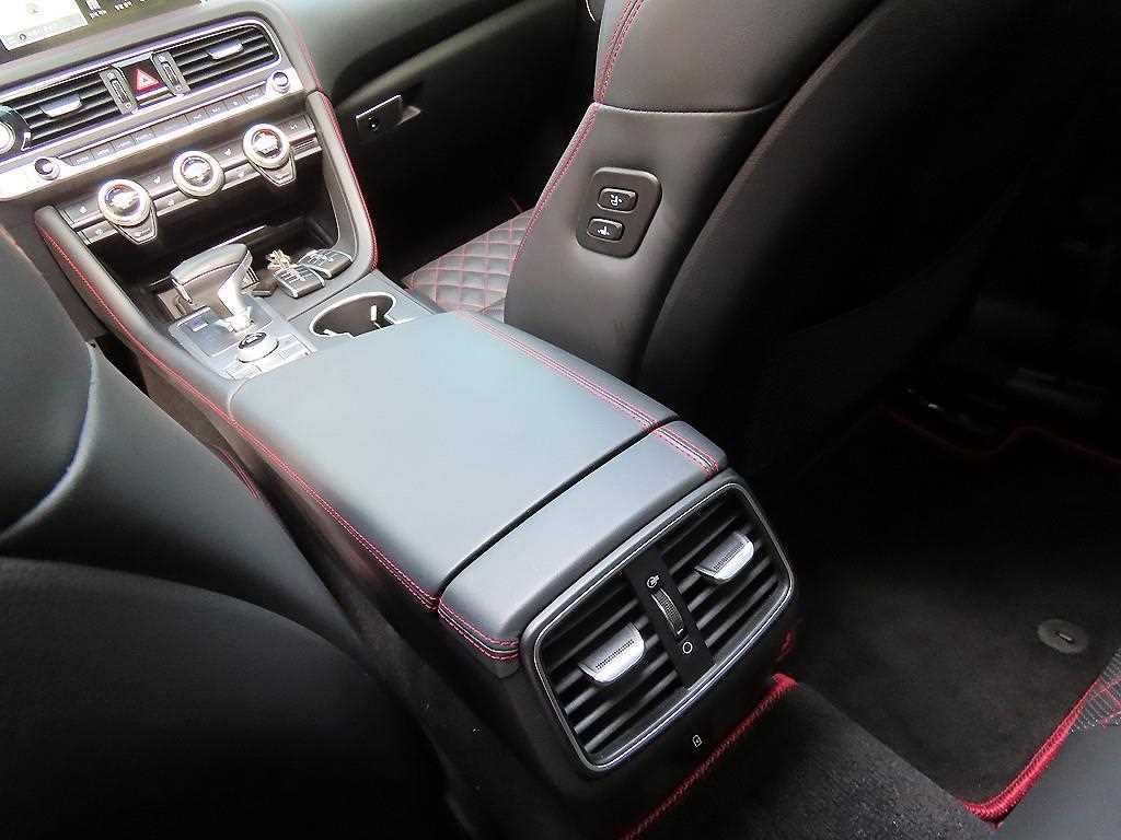 Genesis G70 2019 Negro - Importación desde Corea - HF Imports Iquique - Foto 15