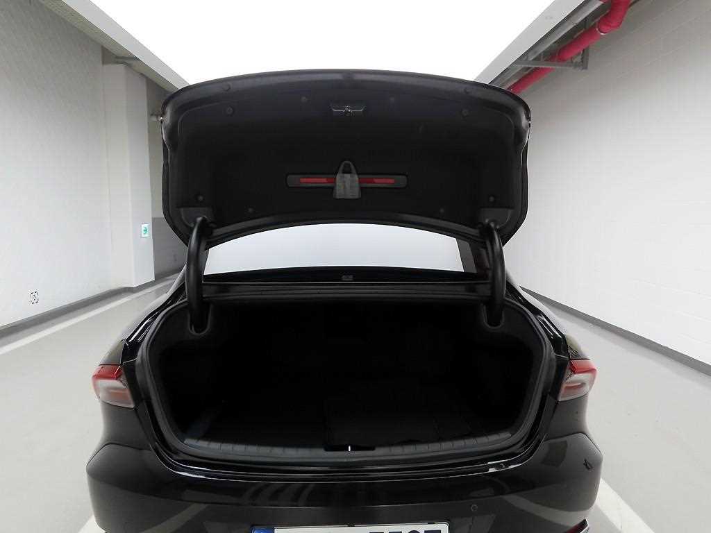 HYUNDAI Grandeur - Vista 5