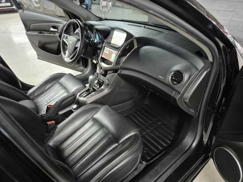 Chevrolet Cruise - Vista 7