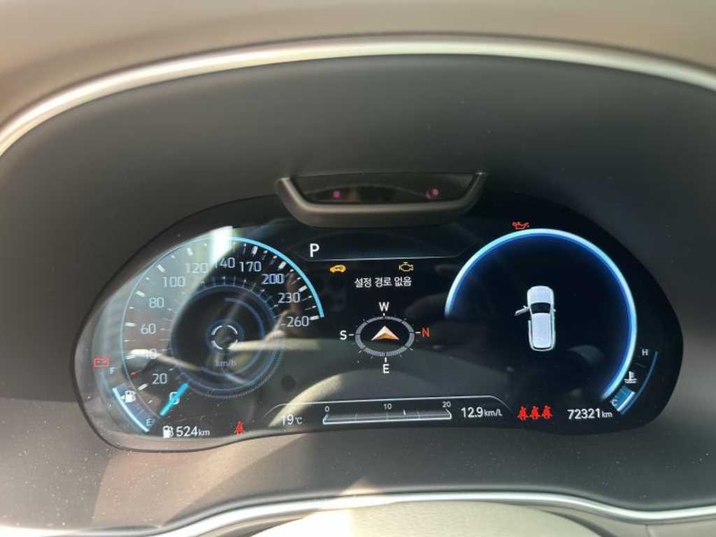 Genesis GV80 - Vista 9