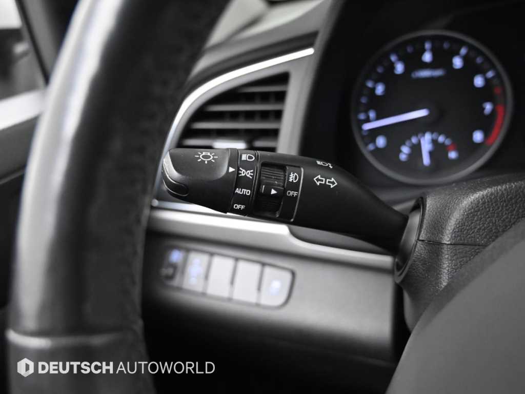 HYUNDAI Avante 2016 Blanco - Importación desde Corea - HF Imports Iquique - Foto 16