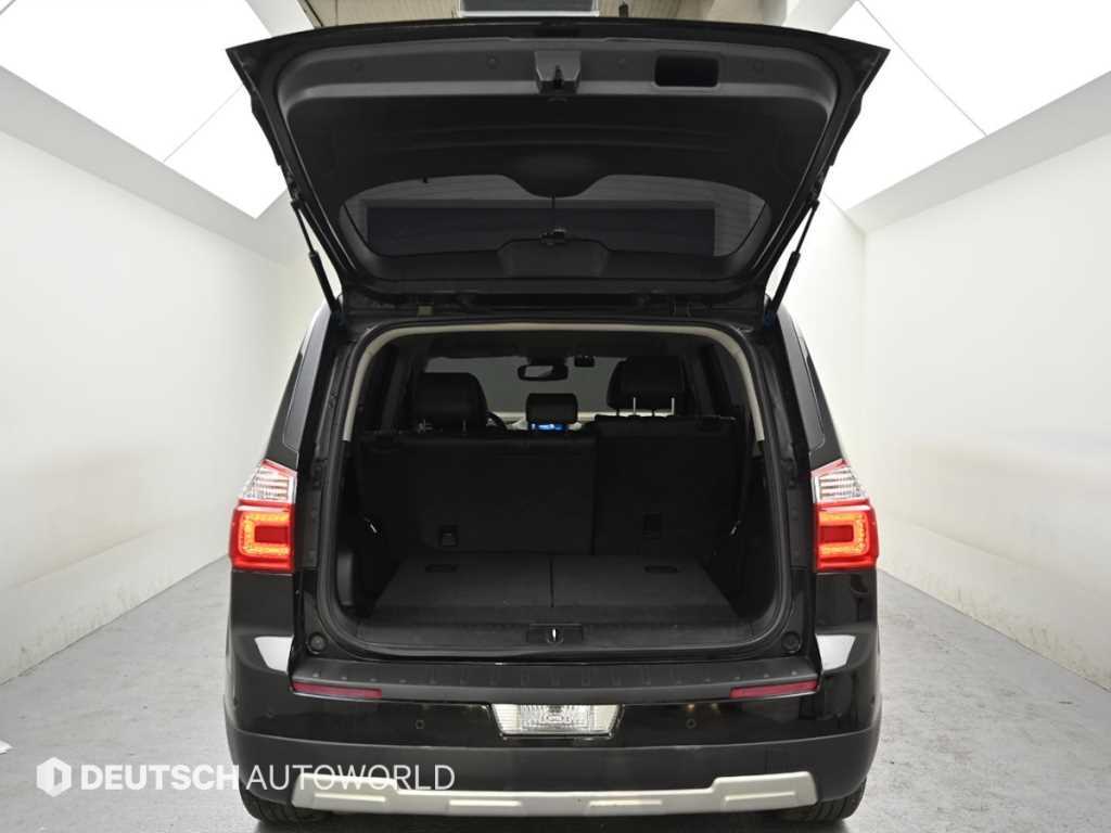 Chevrolet Orlando 2017 Negro - Importación desde Corea - HF Imports Iquique - Foto 19