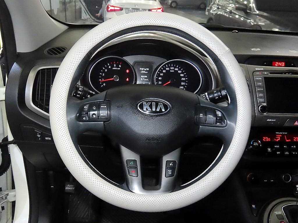 KIA Sportage - Vista 8