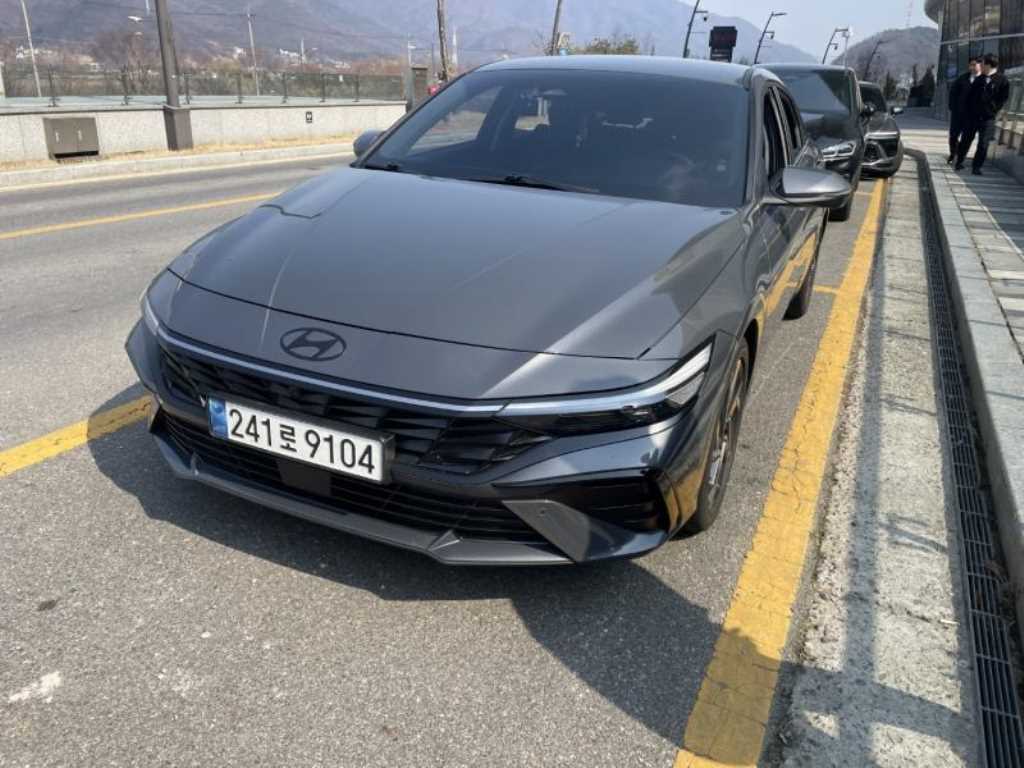 HYUNDAI Avante 2024 Gris - Importación desde Corea - HF Imports Iquique - Foto 1
