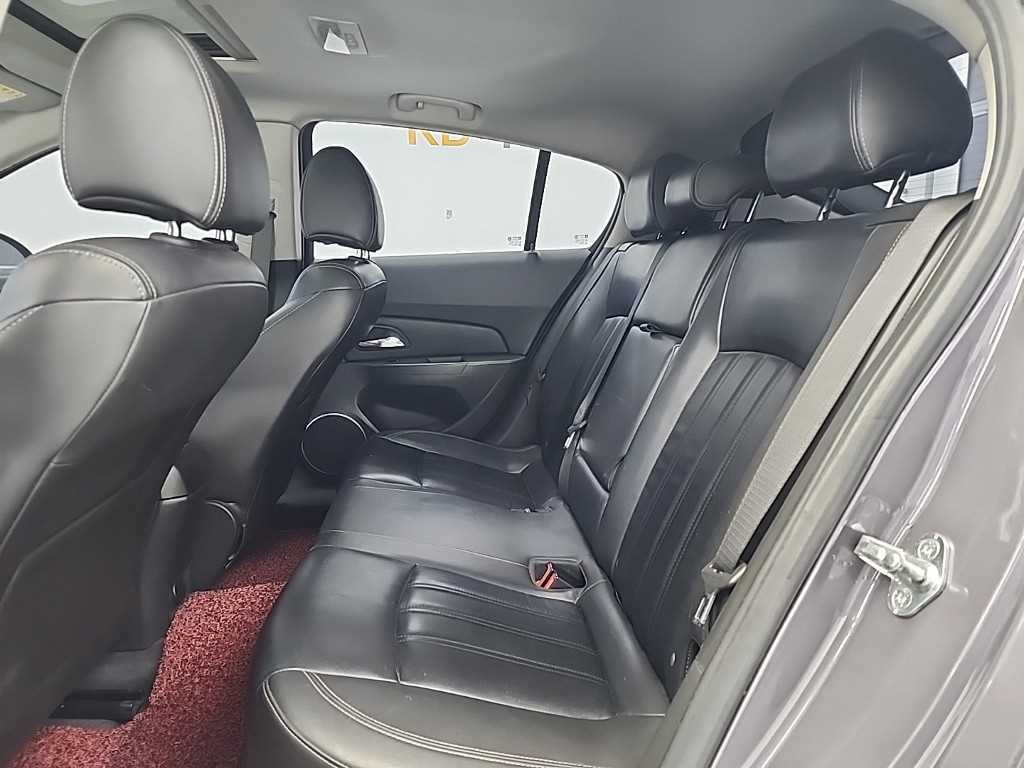 Chevrolet Cruise - Vista 12