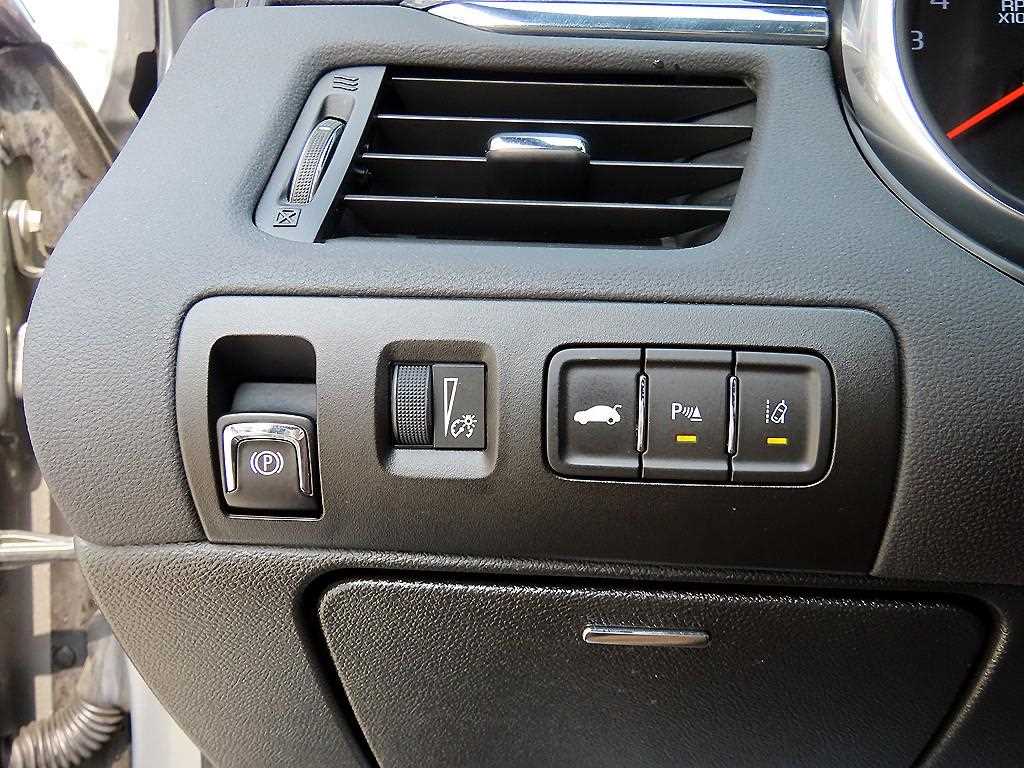 Chevrolet Impala - Vista 12