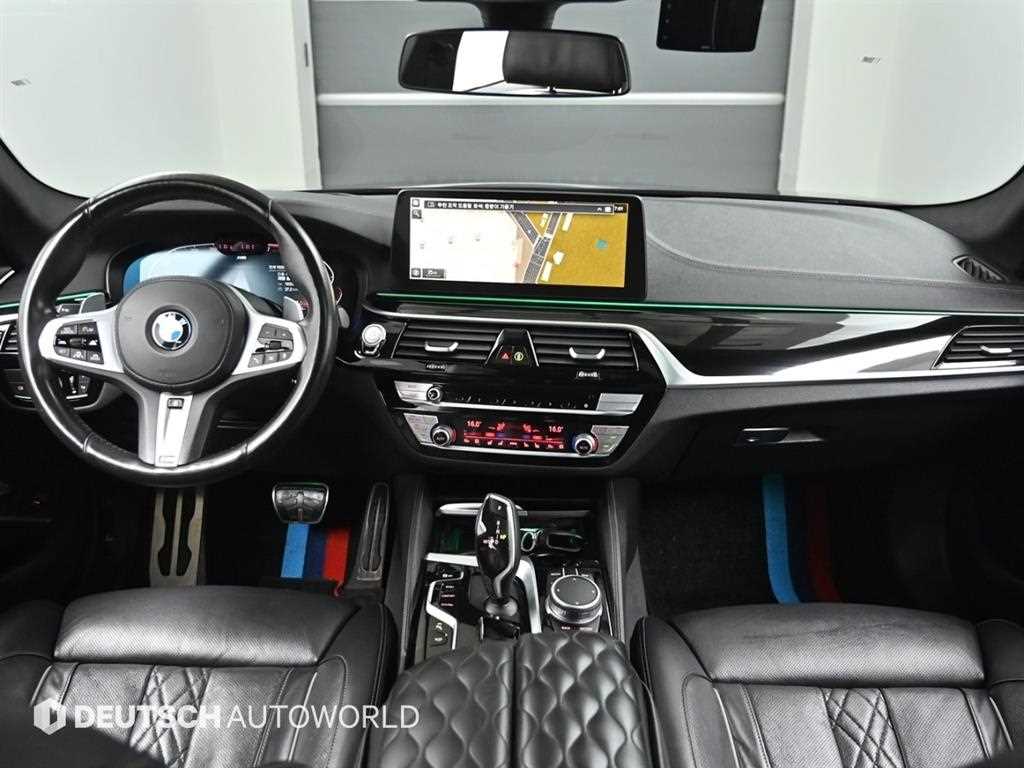 BMW 5 Series - Vista 7