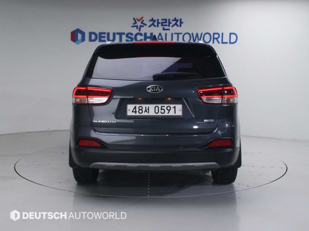 KIA Sorento - Vista 4