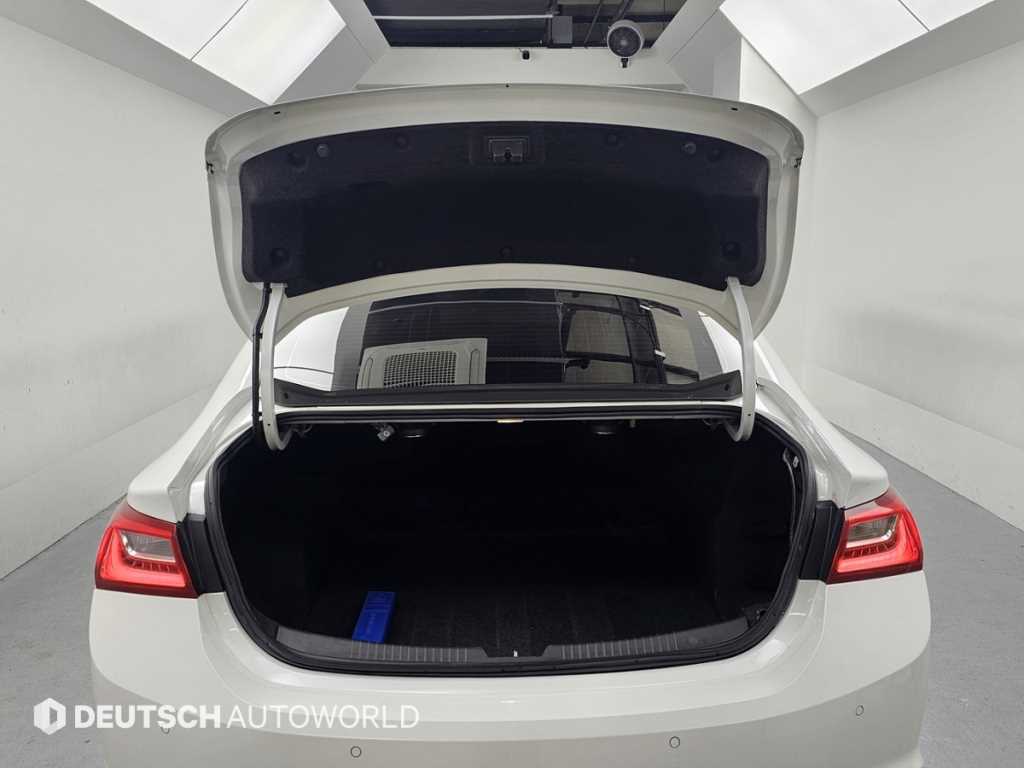 Chevrolet Malibu 2017 Blanco - Importación desde Corea - HF Imports Iquique - Foto 20