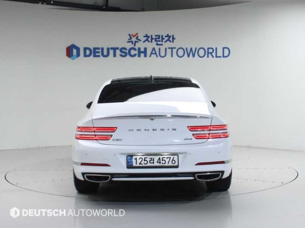 Genesis G80 - Vista 5