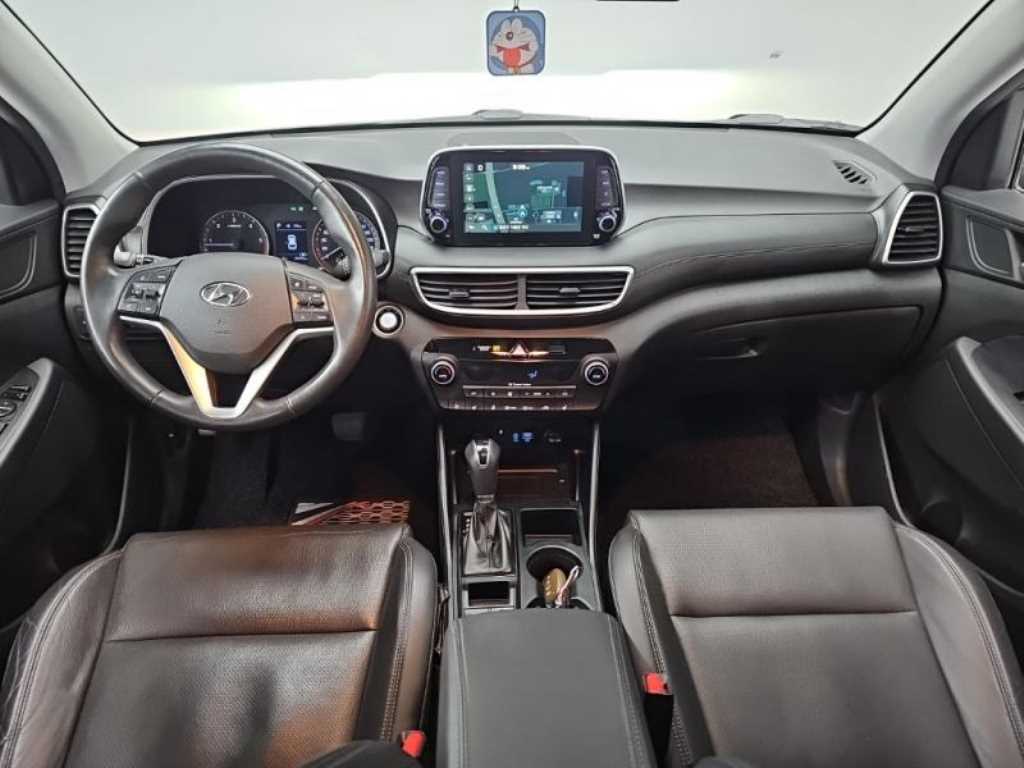 HYUNDAI Tucson - Vista 5