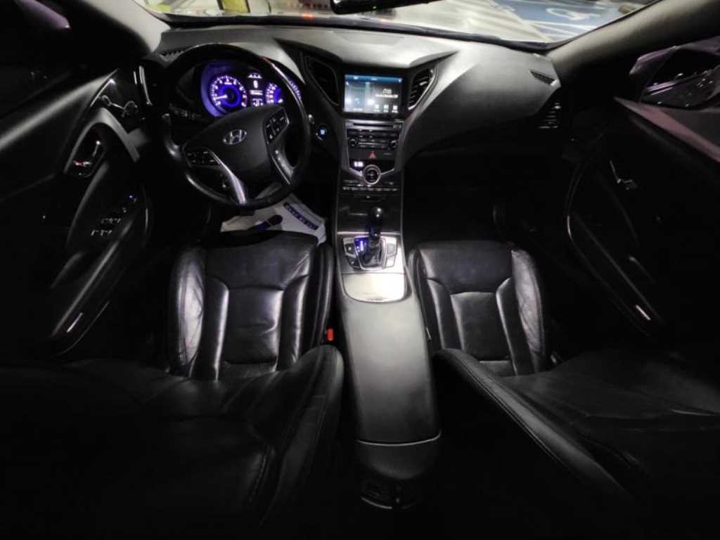 HYUNDAI Grandeur - Vista 6