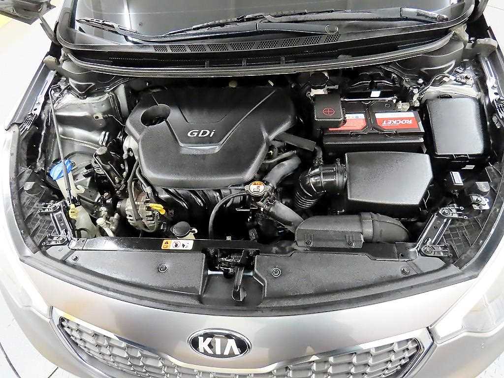 KIA K3 2014 Gris - Importación desde Corea - HF Imports Iquique - Foto 18