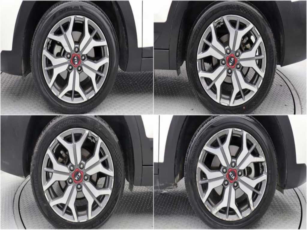 KIA Seltos - Vista 5