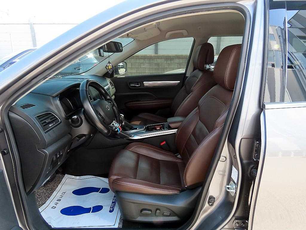 SAMSUNG QM6 - Vista 5