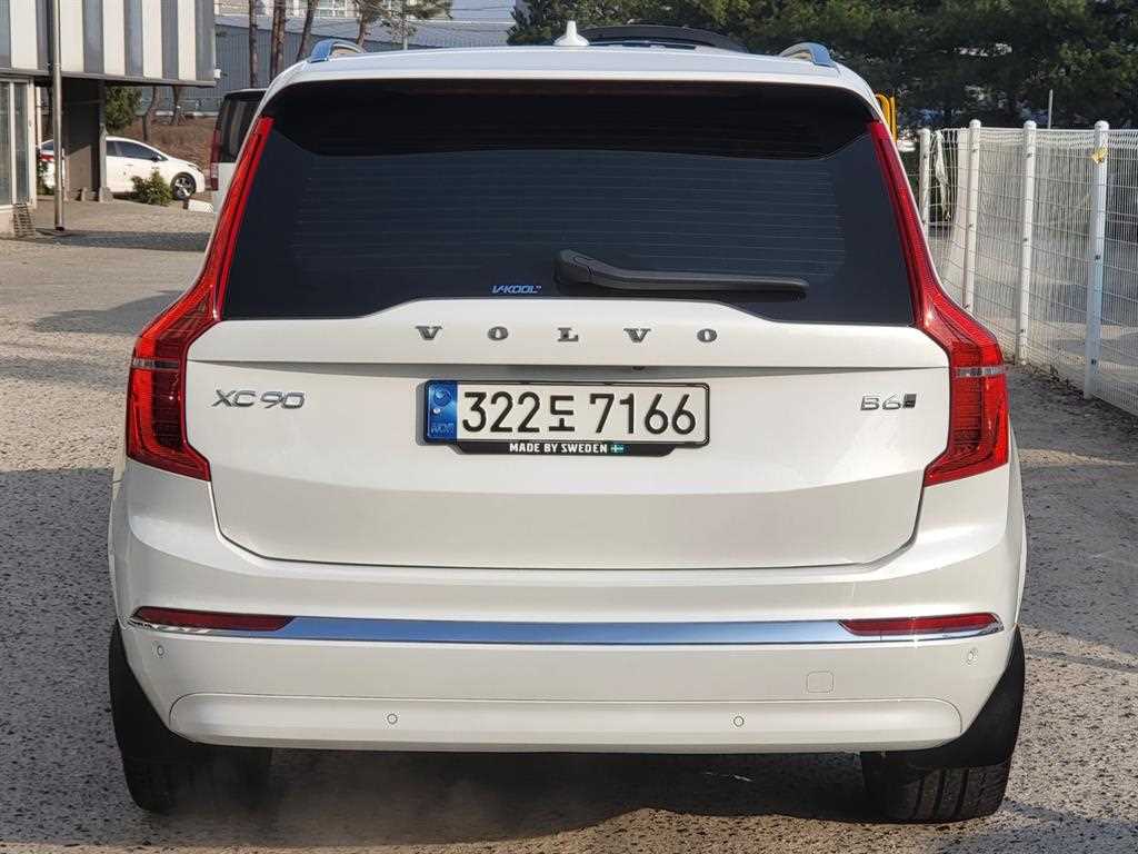 Volvo XC90 - Vista 4